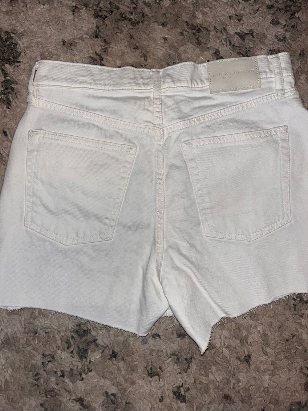 Lucky Brand White Denim Raw-Hem Shorts 90s loose short - Picture 5 of 6